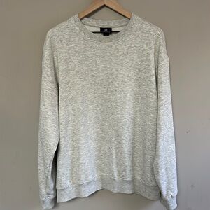 Grey crewneck sweatshirt size medium comfy soft material